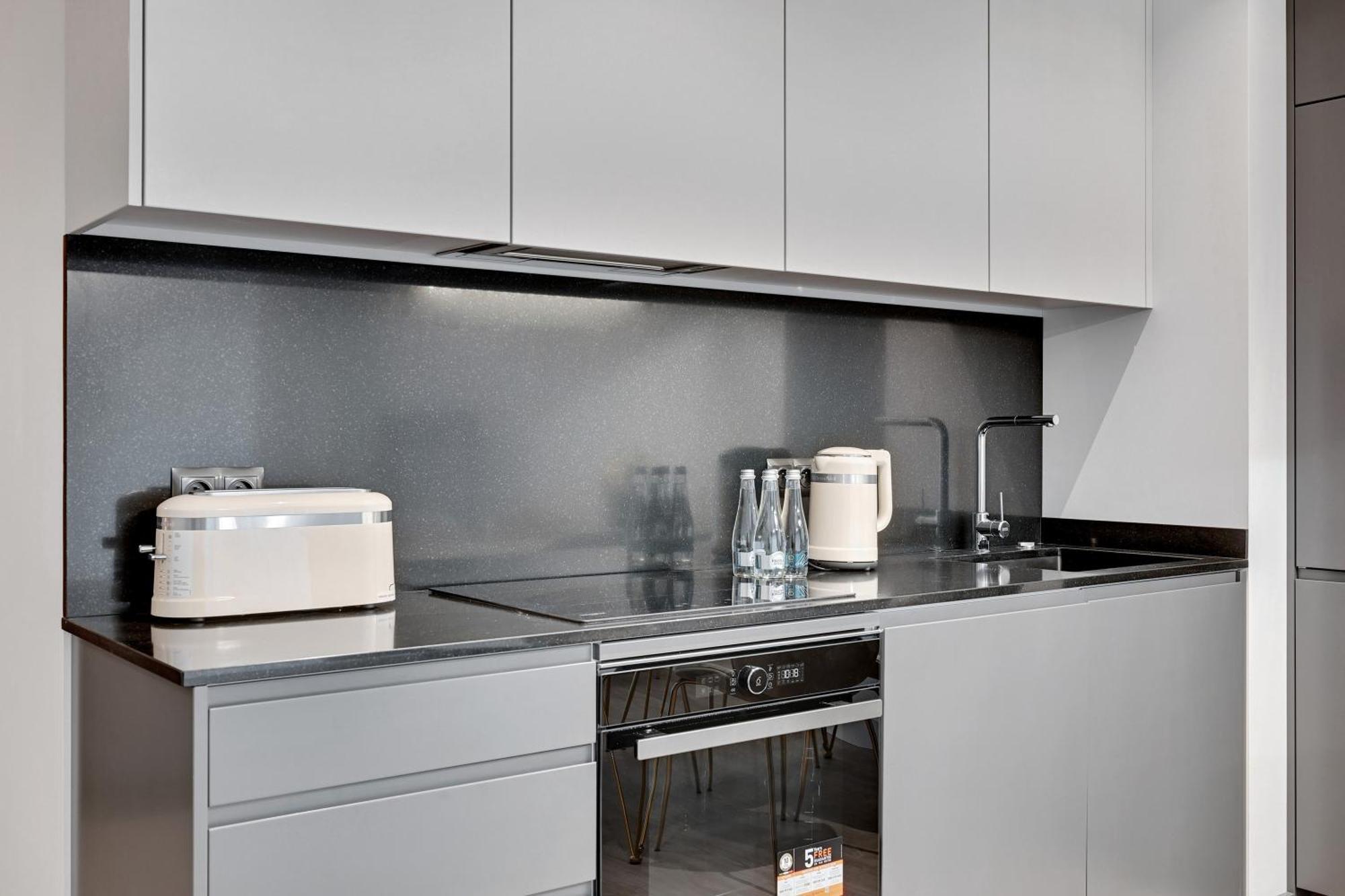 Scala City Center Premium Apartments With Parking By Lion Apartments Gdańsk Extérieur photo