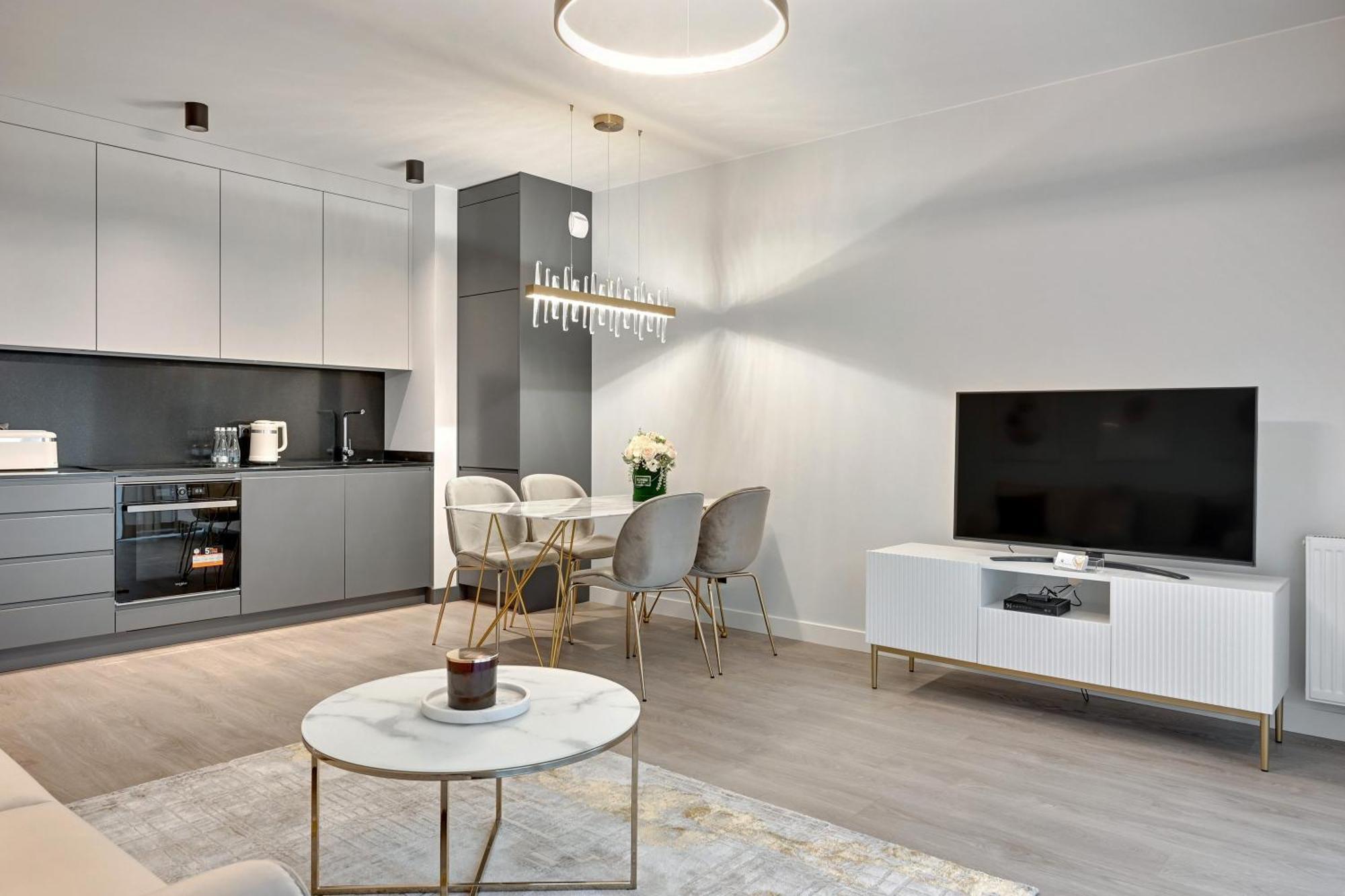 Scala City Center Premium Apartments With Parking By Lion Apartments Gdańsk Extérieur photo